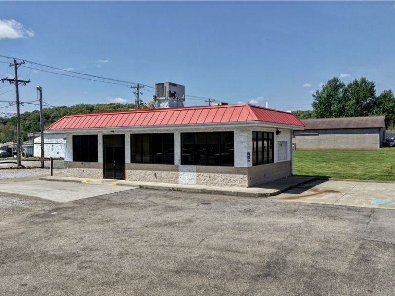 501 S 2nd Street, Coshocton, OH 43812 Photo 2