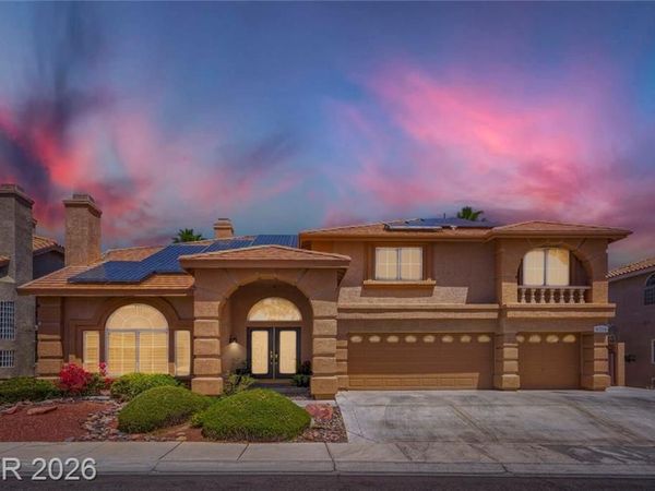 8716 Castle Hill Avenue , Las Vegas, NV 89129