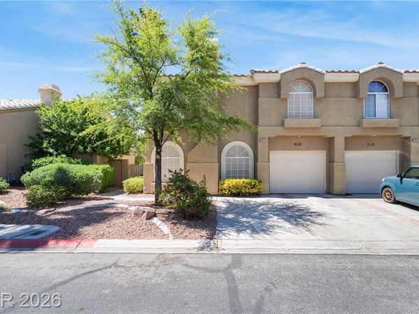 9631 Lame Horse Drive, Las Vegas, NV 89123