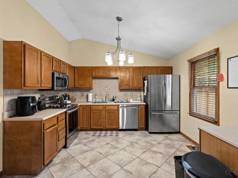 220 Mcdaniels Lane, Springboro, OH 45066 Photo 12