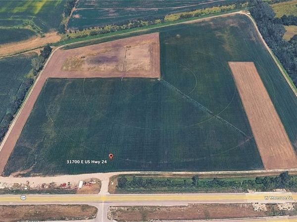 31700 E US 24 Highway, Buckner, MO 64016