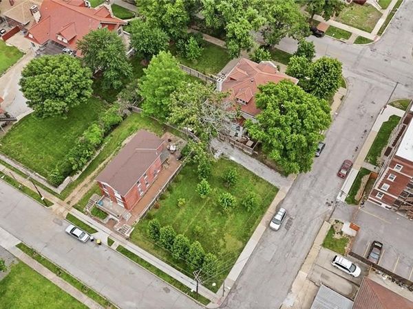 443 Bellefontaine Avenue, Kansas City, MO 64124