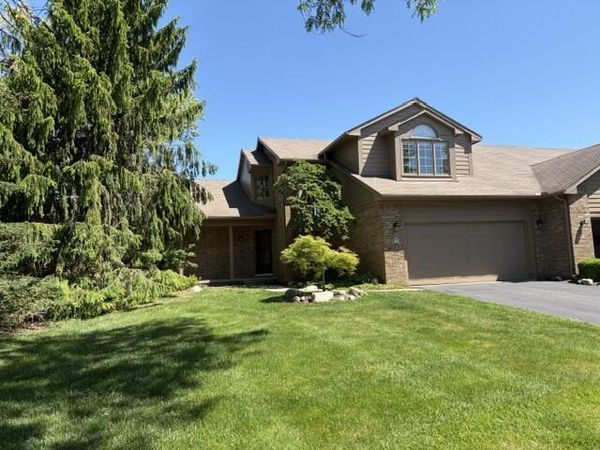 1261 Laurel View Drive, Ann Arbor, MI 48105