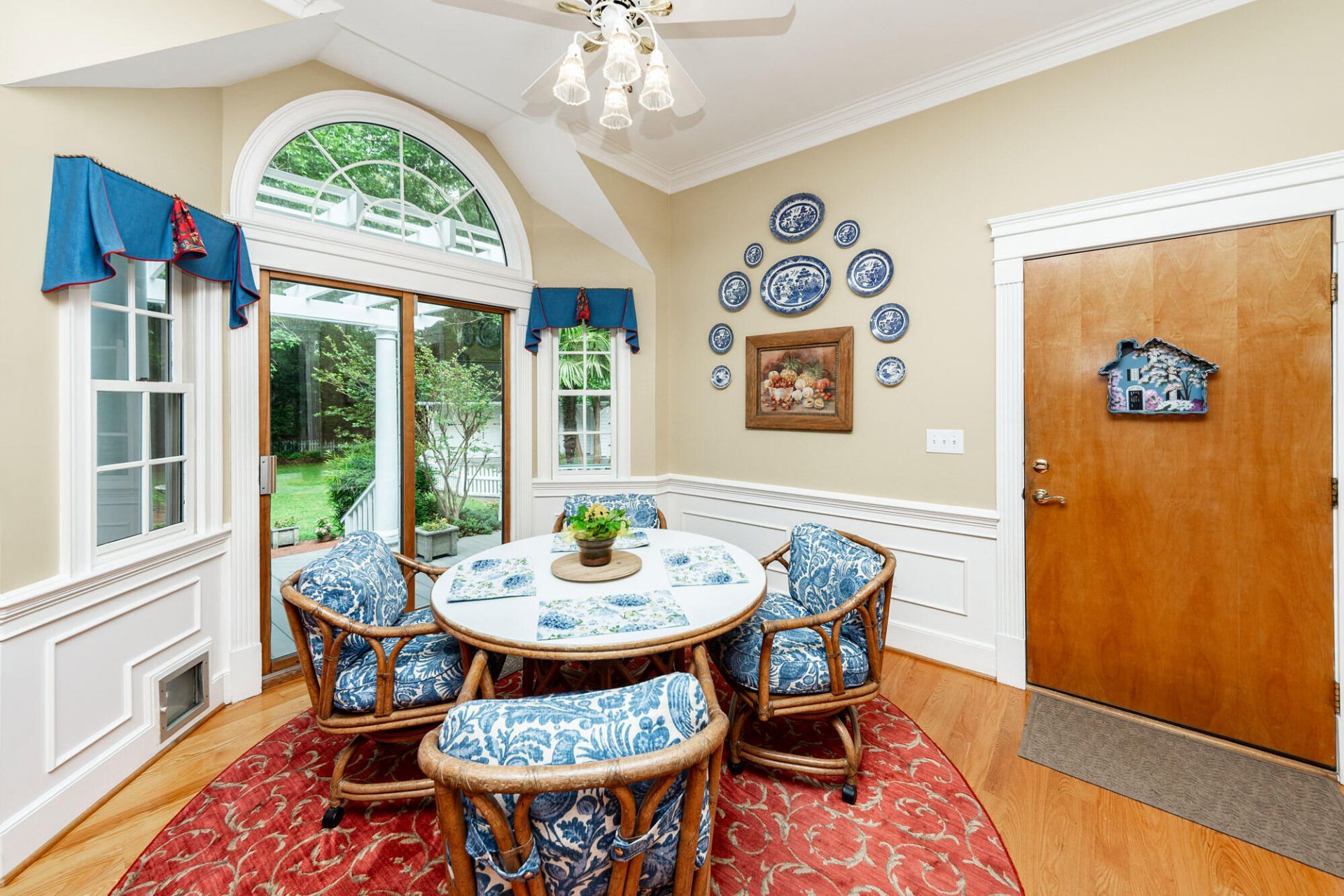 101 Drayton Drive Photo 41
