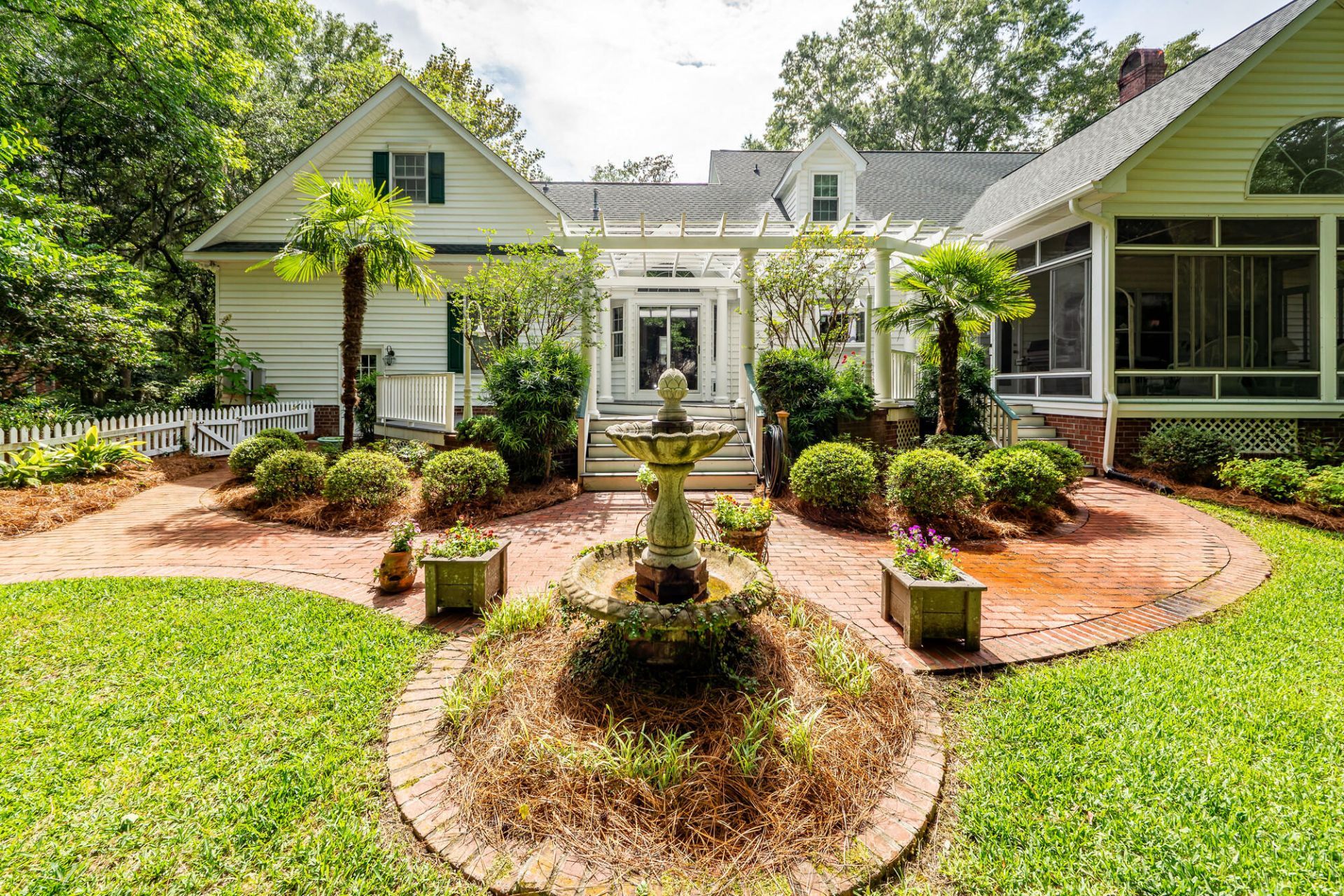 101 Drayton Drive Photo 87