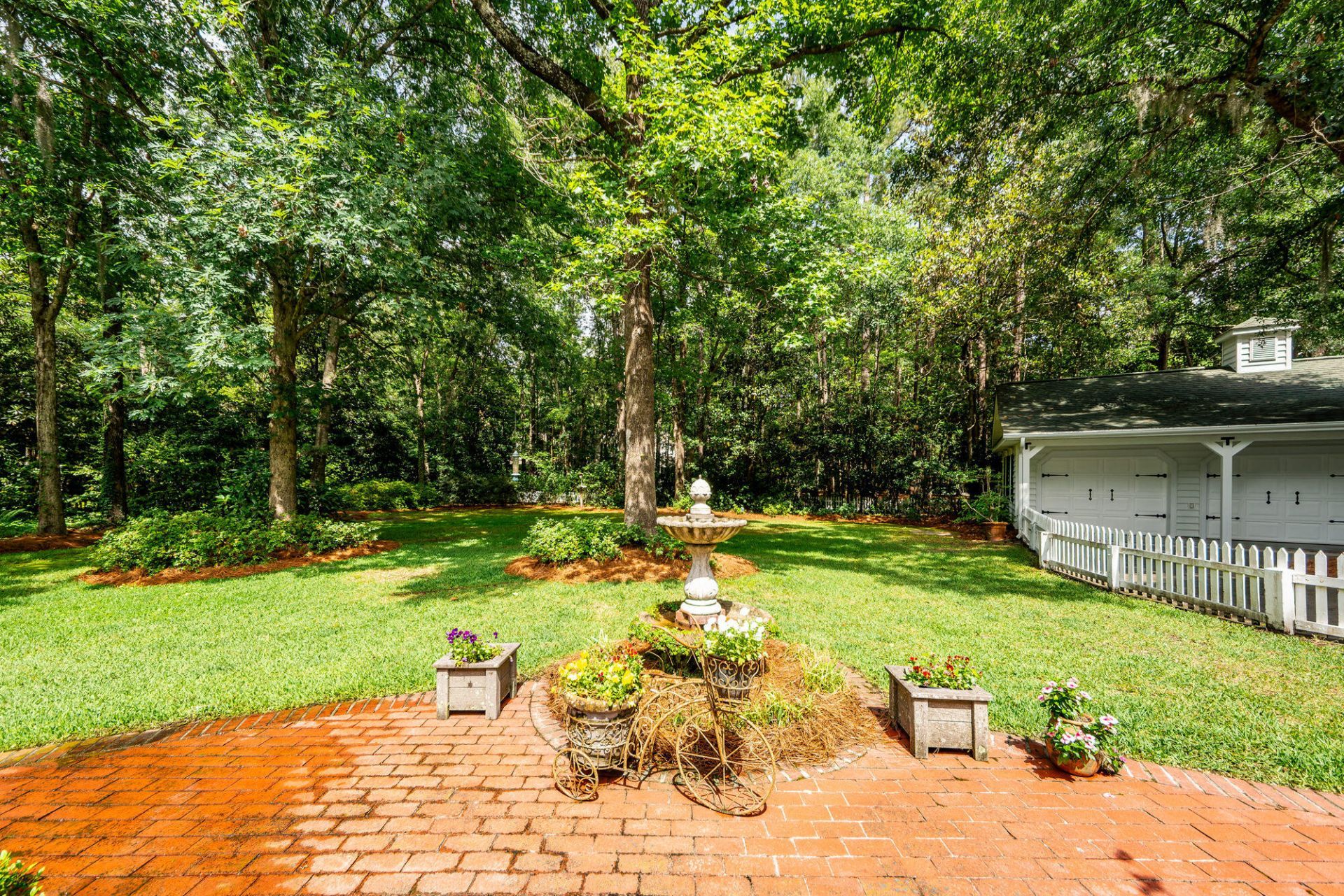 101 Drayton Drive Photo 94
