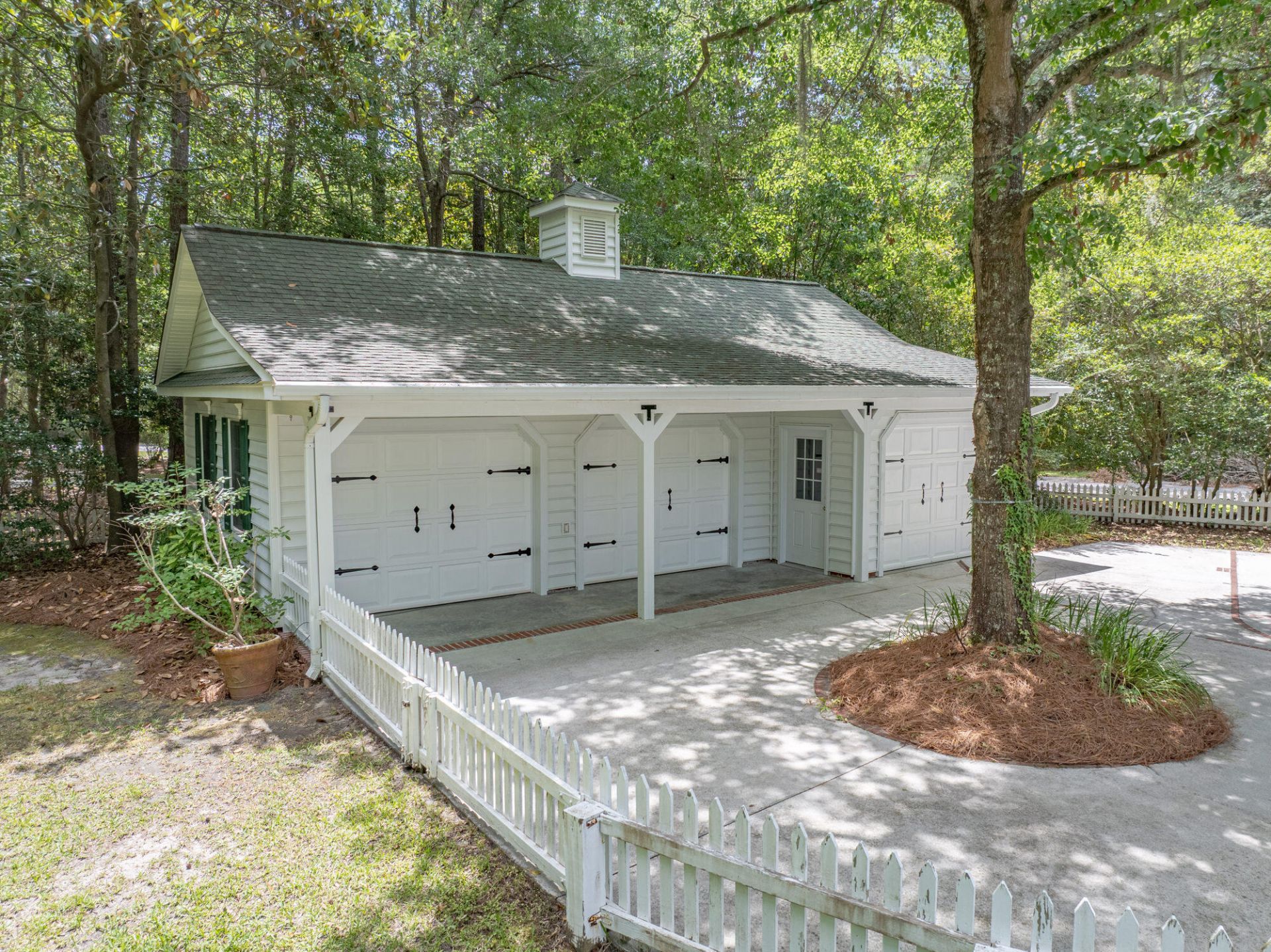 101 Drayton Drive Photo 98