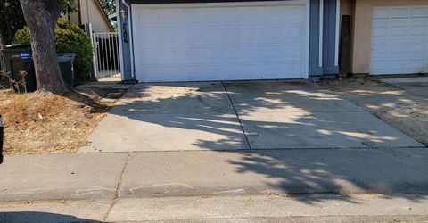 7206 Willowwest Ct, Sacramento, CA 95828 Photo