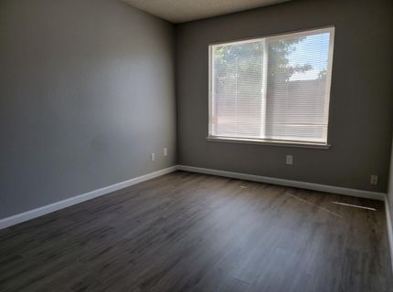 7206 Willowwest Ct, Sacramento, CA 95828 Photo