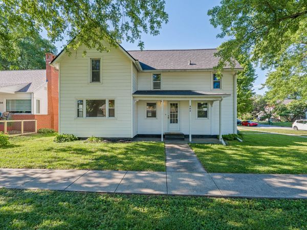 904 K Avenue, Nevada, IA 50201