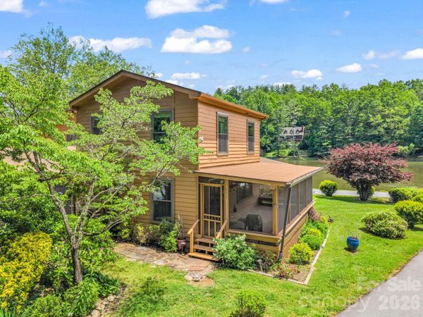 117 Willow Way , Hendersonville, NC 28739
