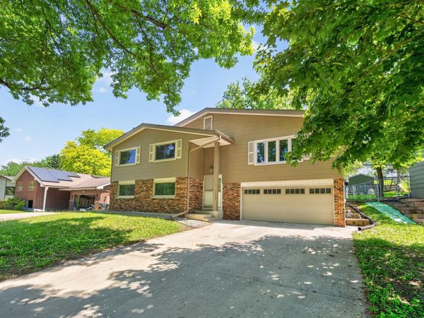 3002 9th Avenue NW, Rochester, MN 55901