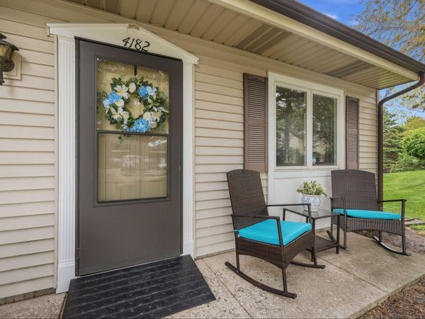 4182 Eastcastle Court SE, Grand Rapids, MI 49508