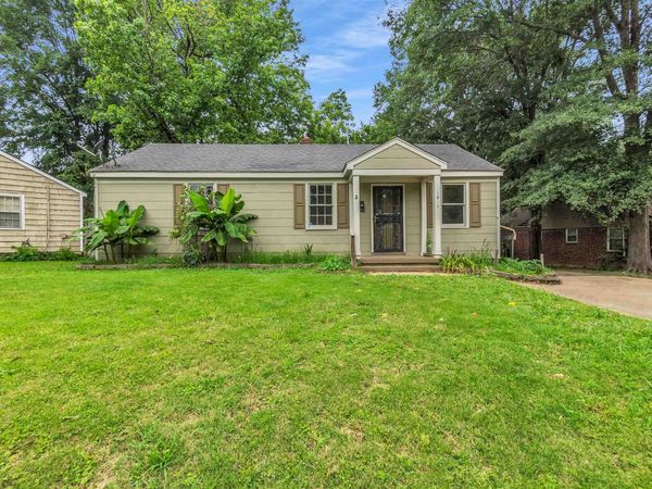 1013 WARING RD, Memphis, TN 38122