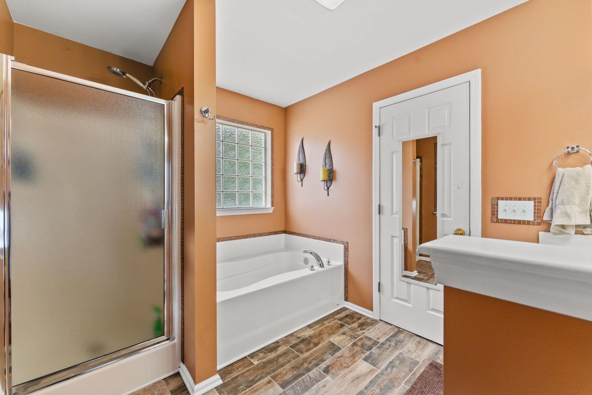 7061 Birnamwood Ct.  Photo 17