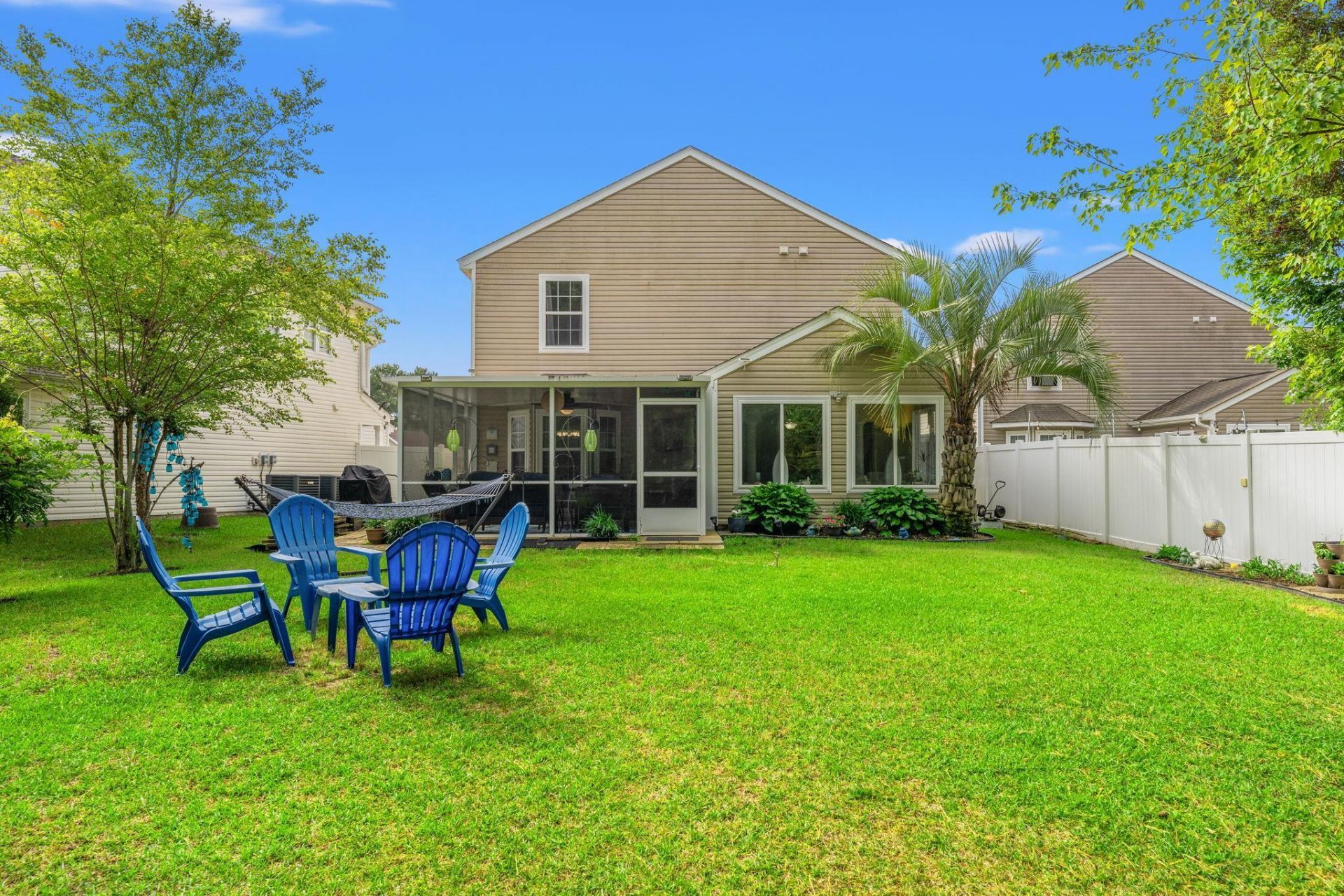 7061 Birnamwood Ct.  Photo 32