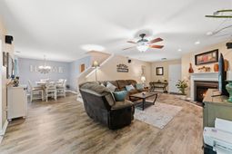 7061 Birnamwood Ct.  photo 4
