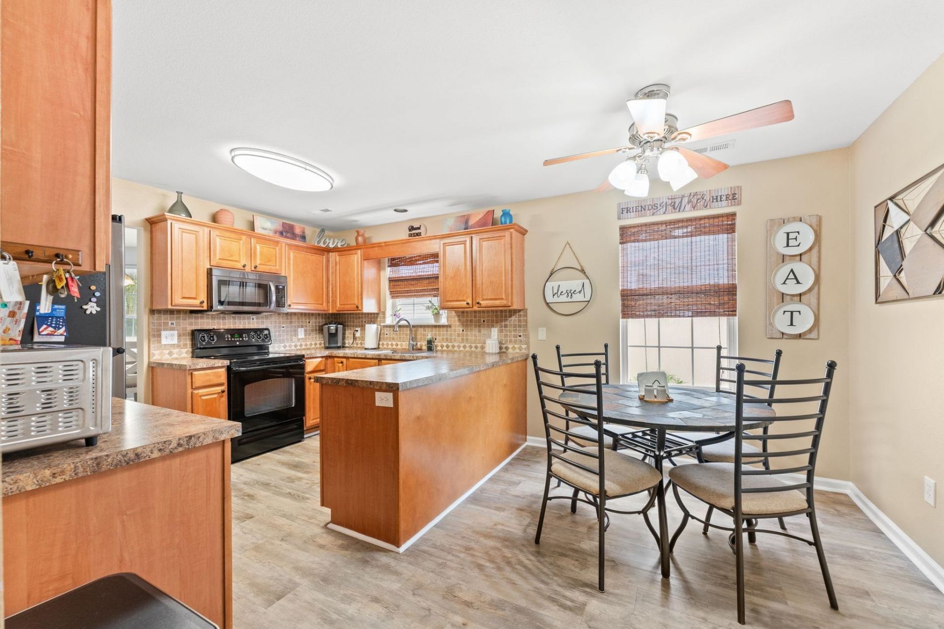 7061 Birnamwood Ct.  Photo 8