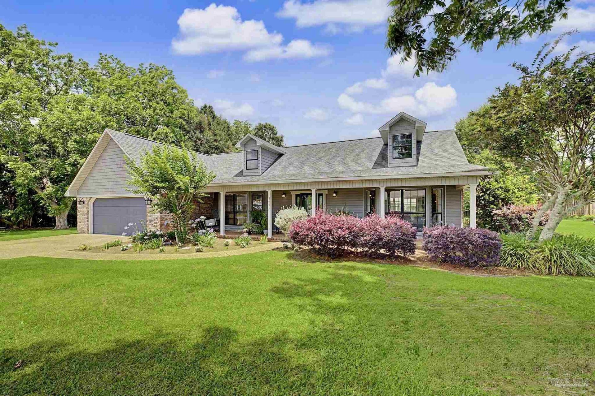 2006 Stallion Rd, Cantonment, FL 32533 Main Photo