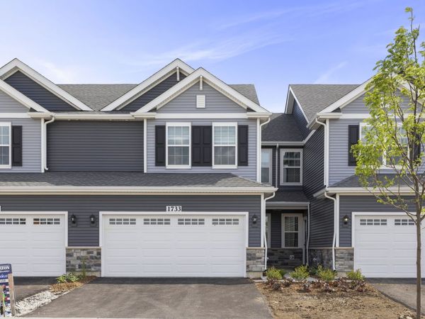 1733 Stable Lane, Aurora, IL 60503