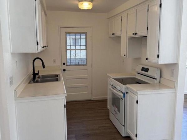 717 Halyard Street, Port Hueneme, CA 93041