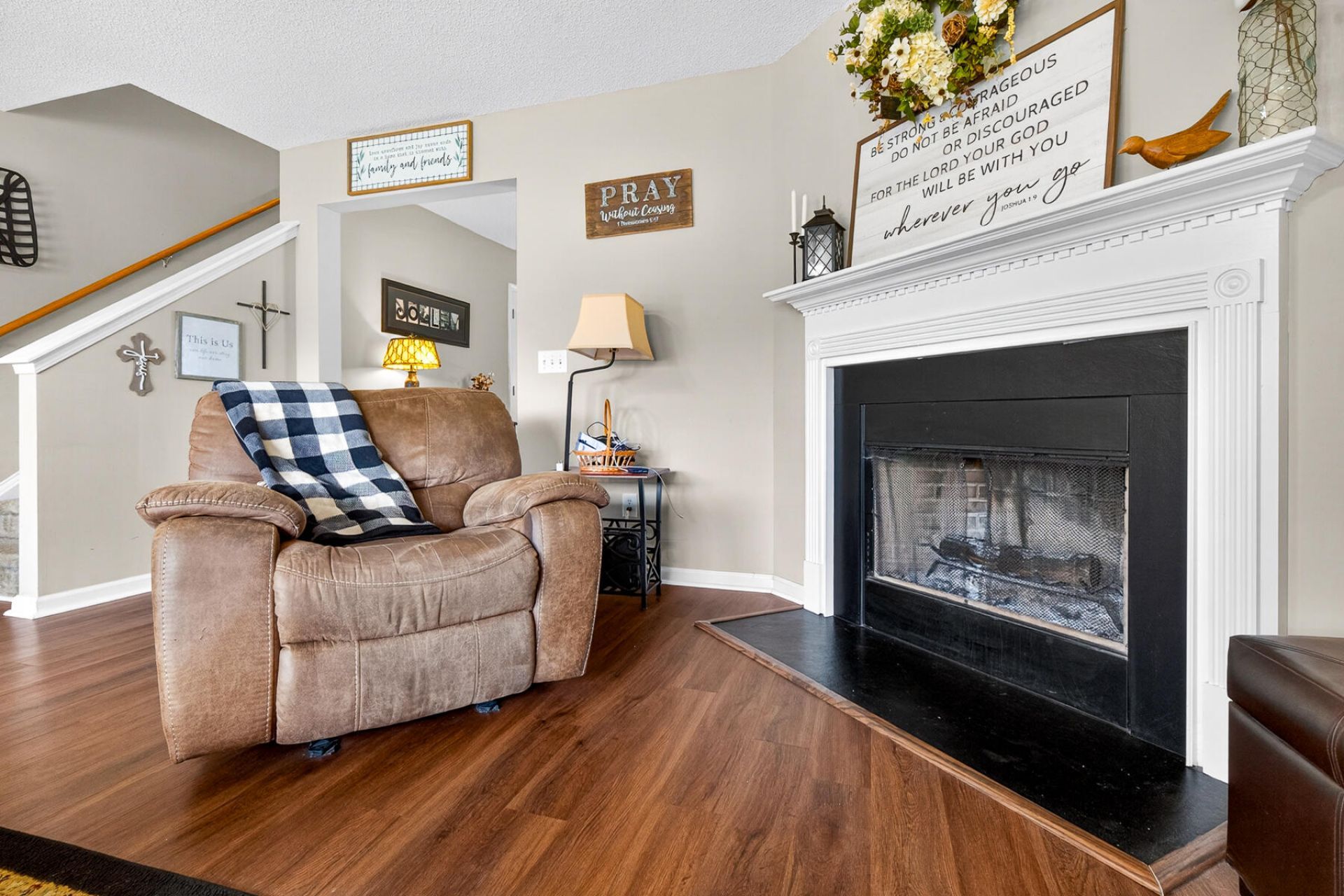 426 Dovetail Circle Photo 13