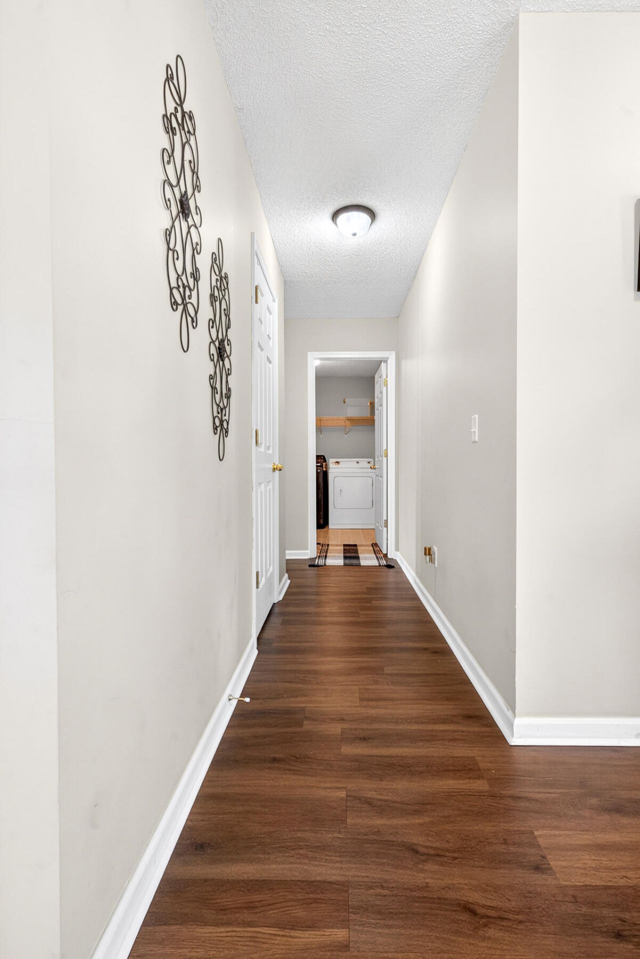 426 Dovetail Circle Photo 14