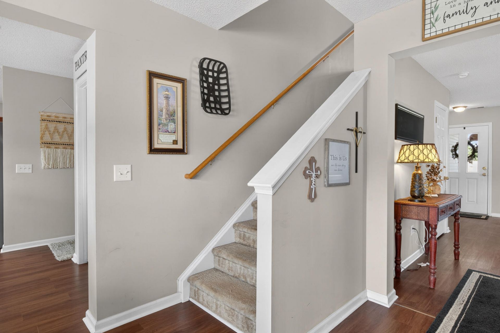 426 Dovetail Circle Photo 24