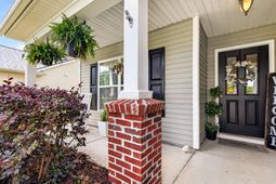 426 Dovetail Circle photo 4