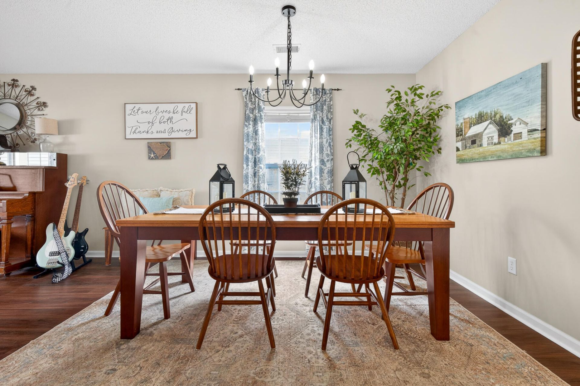 426 Dovetail Circle Photo 9