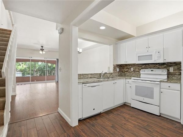 1096 Woodshire LN, Unit C202, NAPLES, FL 34105