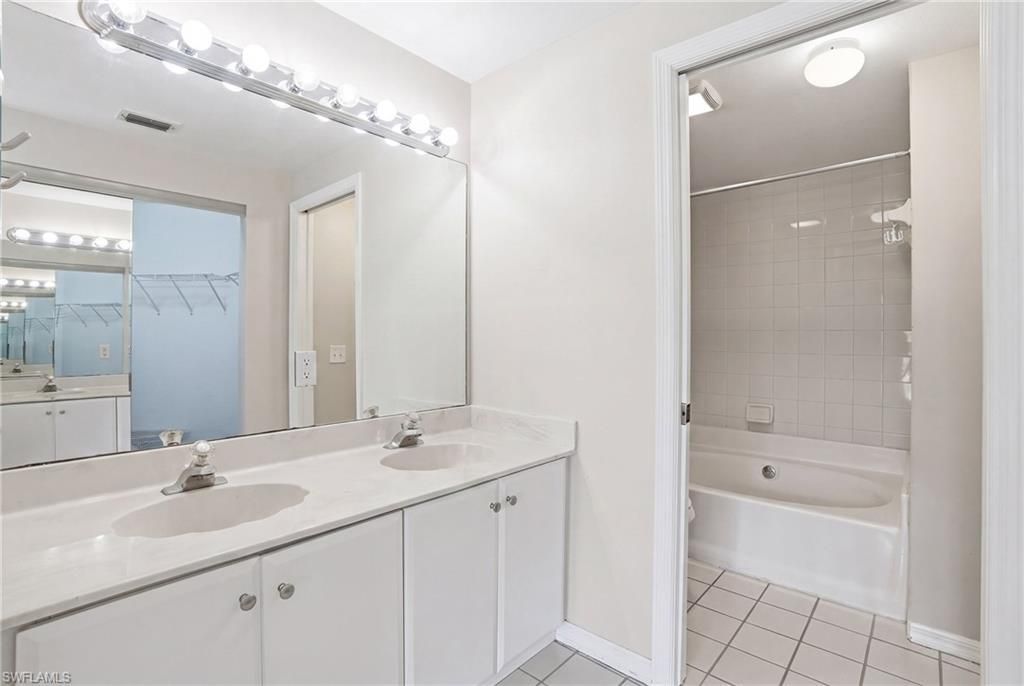 1096 Woodshire Ln, Unit C202, Naples, FL 34105 Photo