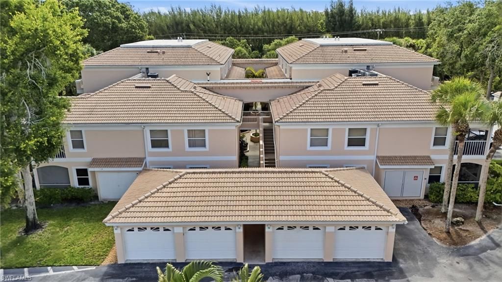 1096 Woodshire Ln, Unit C202, Naples, FL 34105 Photo