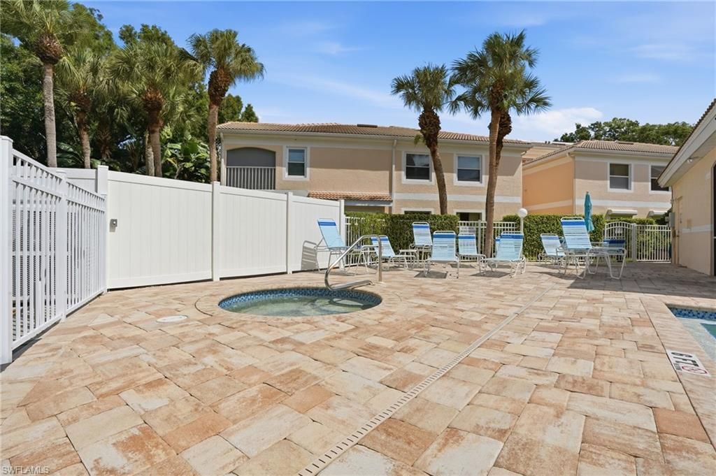 1096 Woodshire Ln, Unit C202, Naples, FL 34105 Photo