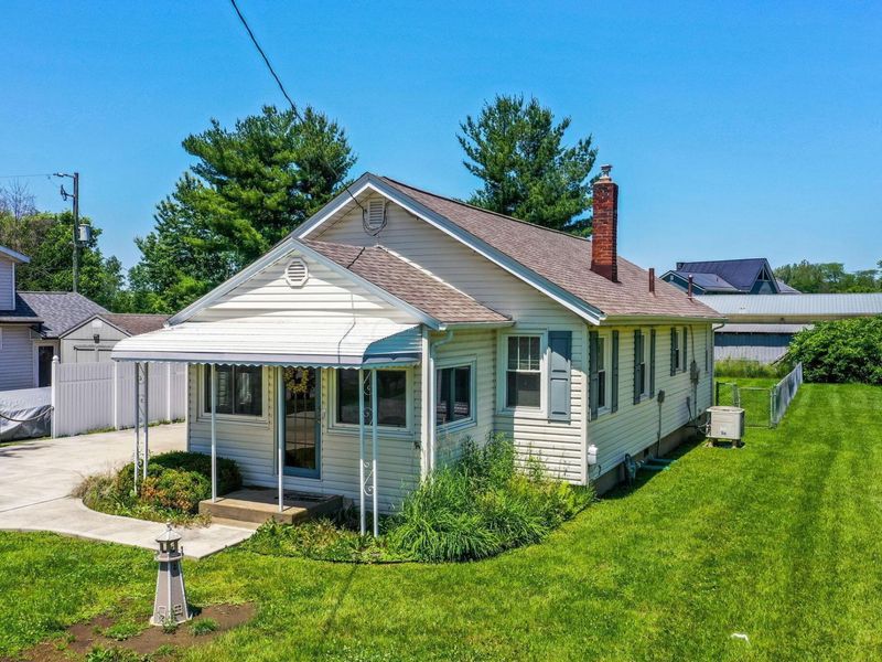 3290 Lakeside Road NE, Millersport, OH 43046 Photo 3