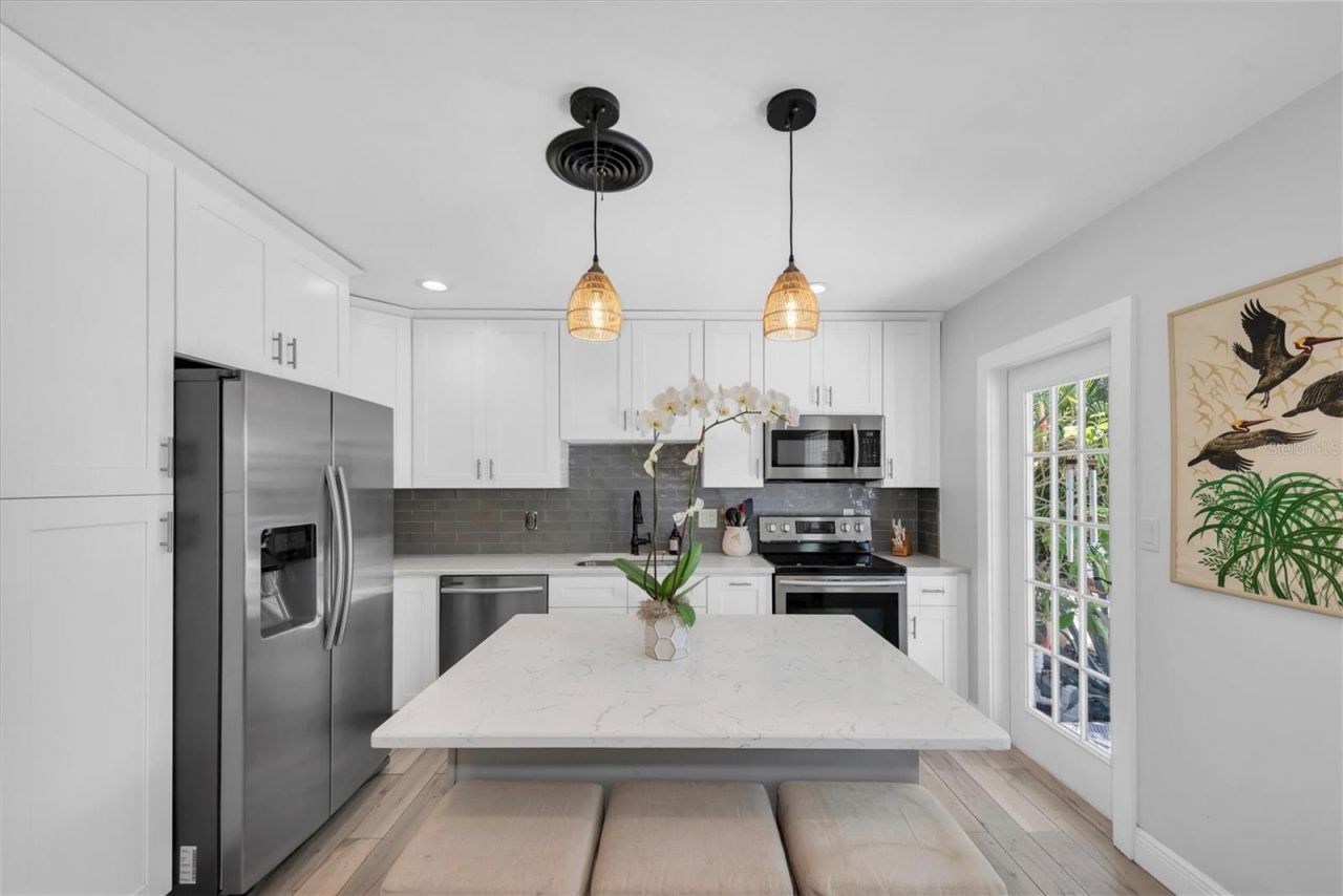 3662 27th Avenue N, Saint Petersburg, FL 33713 Photo