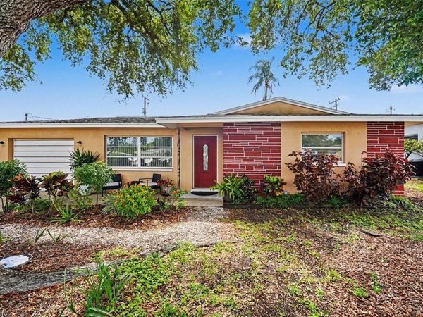 1251 OAKVIEW AVENUE, CLEARWATER, FL 33756