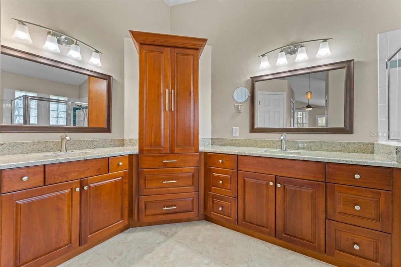 4761 Stonebriar Drive, Oldsmar, FL 34677 Photo