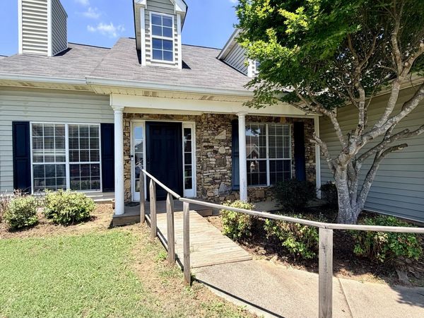 228 Providence Drive, Carrollton, GA 30116