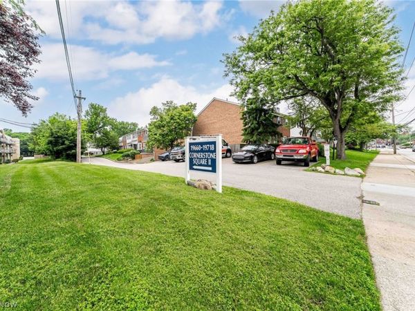 19662 Lorain Road , Fairview Park, OH 44126