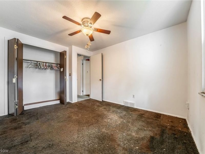 19662 Lorain Road, Fairview Park, OH 44126 Photo 24