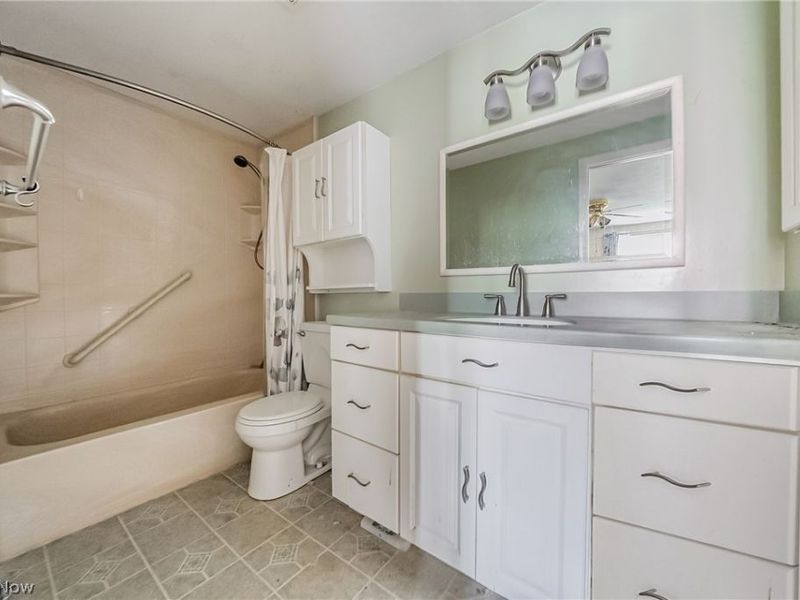 19662 Lorain Road, Fairview Park, OH 44126 Photo 29