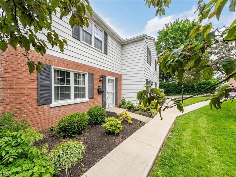 19662 Lorain Road, Fairview Park, OH 44126 Photo 6