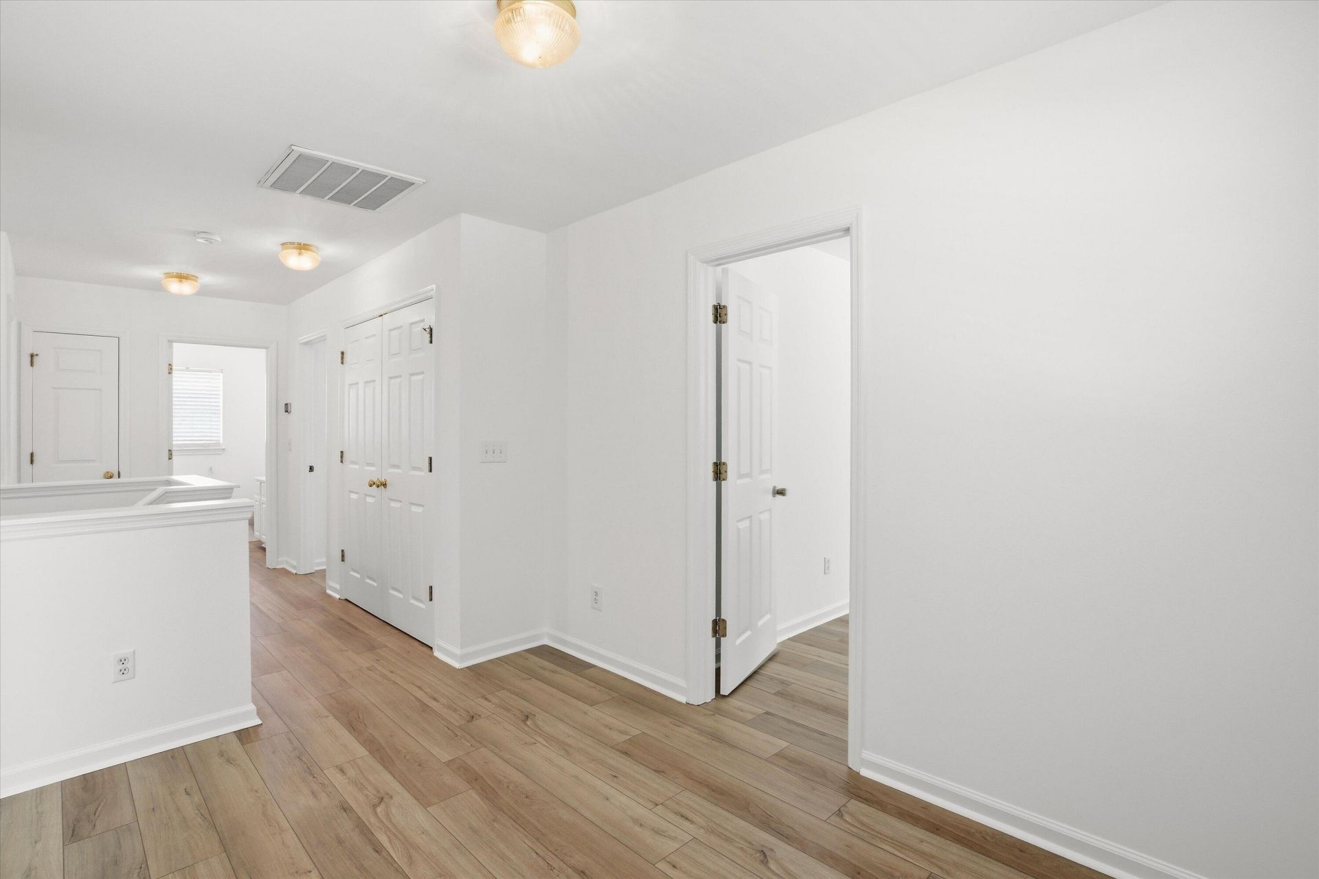120 Towering Pine Drive Photo 15
