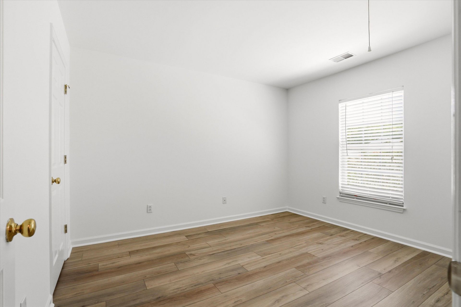 120 Towering Pine Drive Photo 22