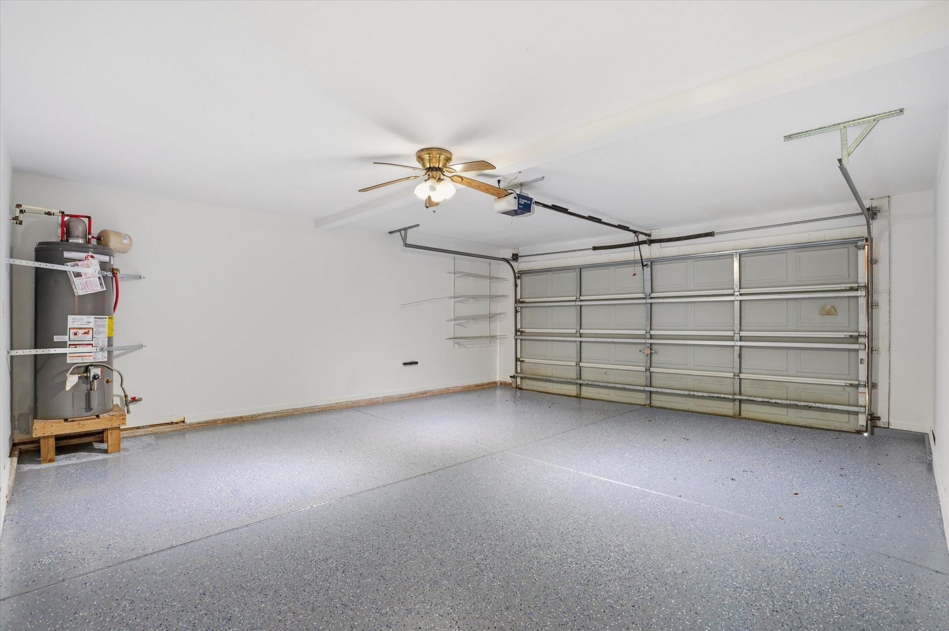 120 Towering Pine Drive Photo 24