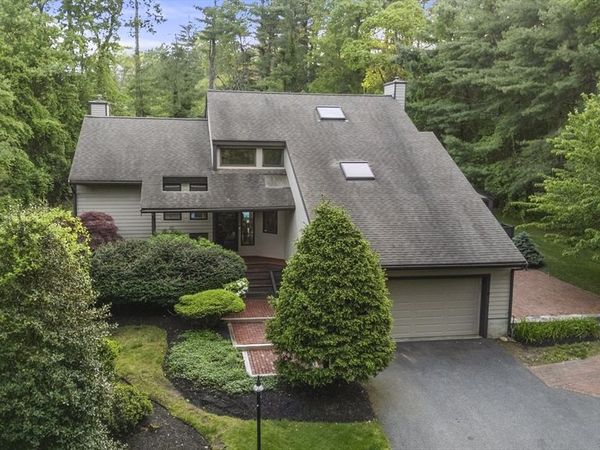 516 First Parish Rd, Scituate, MA 02066