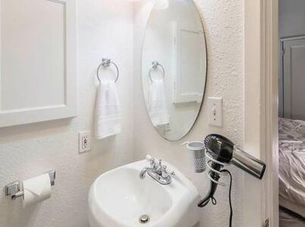 3640 3rd Ave, Sacramento, CA 95817 Photo