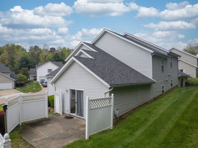 566 Hilltop Terrace, Tallmadge, OH 44278 Photo 28