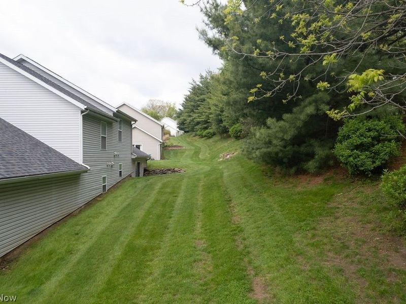 566 Hilltop Terrace, Tallmadge, OH 44278 Photo 29